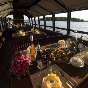 mystic_sampan_-_getting_ready_for_a_private_dinner_on_the_river.jpg