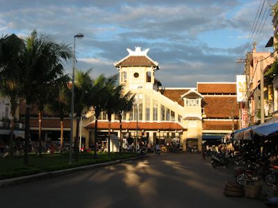 Cần Thơ market hall